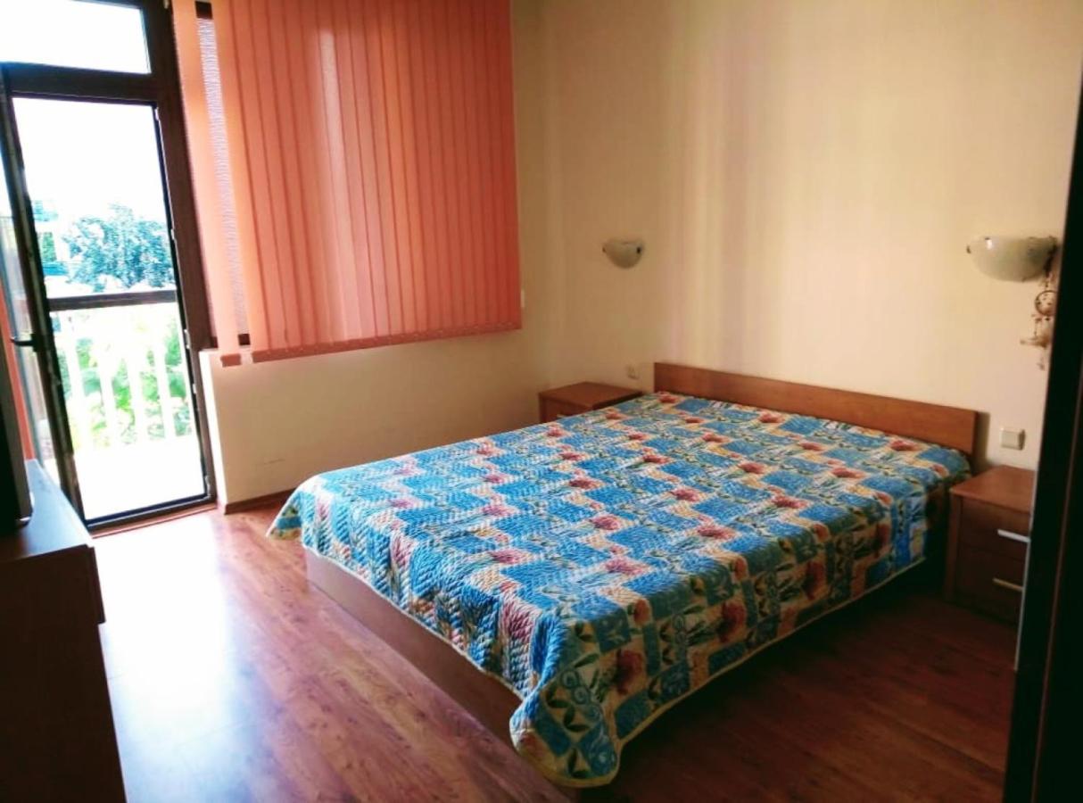 Beach Apartment Rose Golden Sands Exterior foto